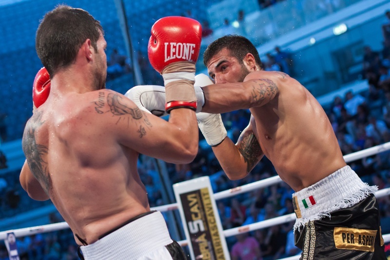 Pugilato, titolo europeo EBU pesi welter: Daniele Petrucci Vs Leonard Bundu | 25.06.2011 | Foro Italico, Roma